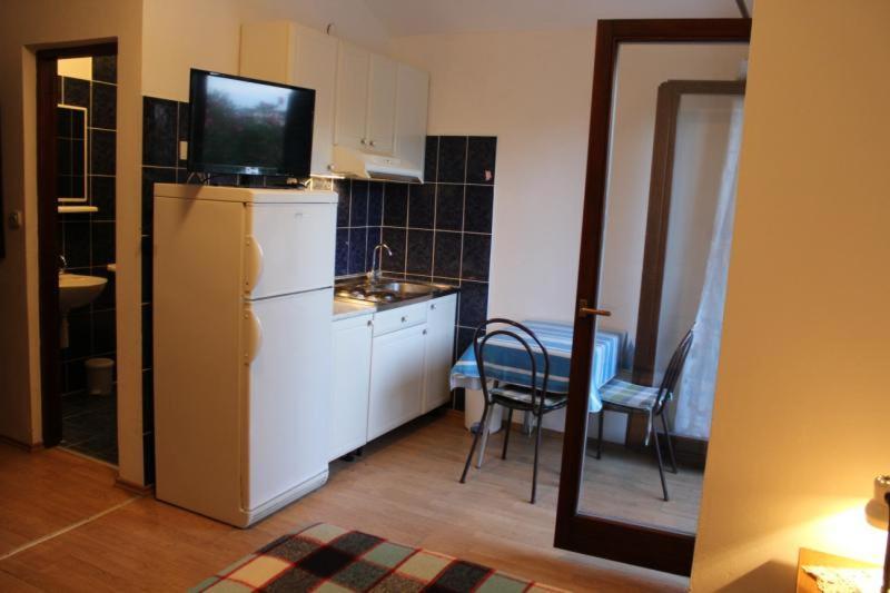 Apartments Mint Povljana - 50M From Sandy Beach Kültér fotó