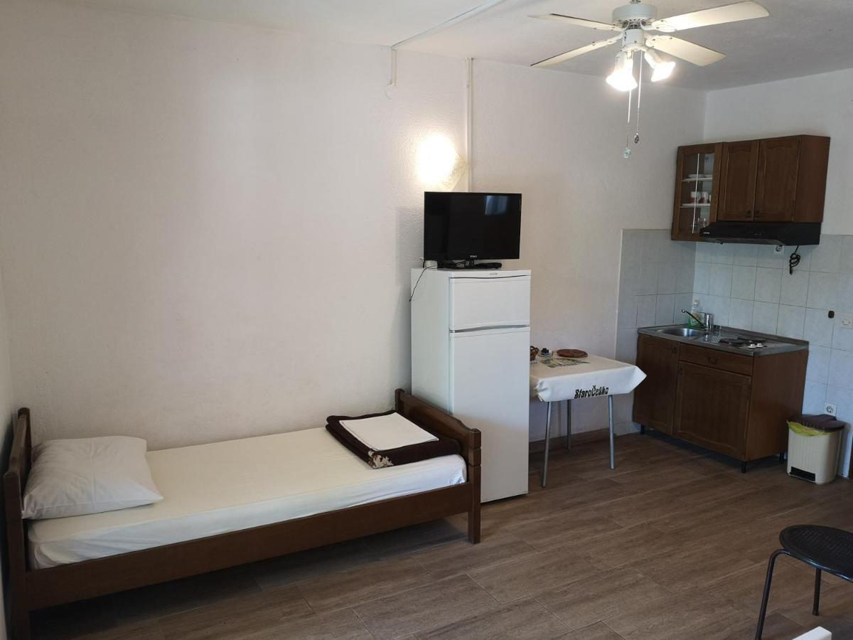 Apartments Mint Povljana - 50M From Sandy Beach Kültér fotó
